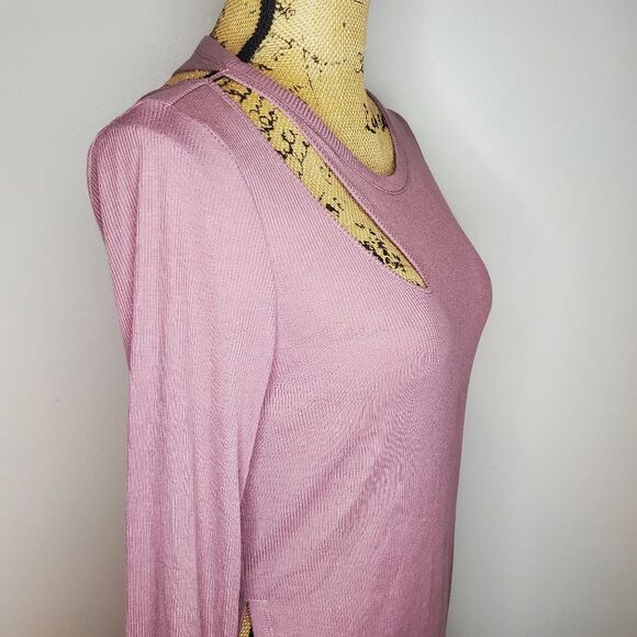 Alo Yoga Ribbed Peak Long Sleeve Top Mauve Size Small - Picture 6 of 11